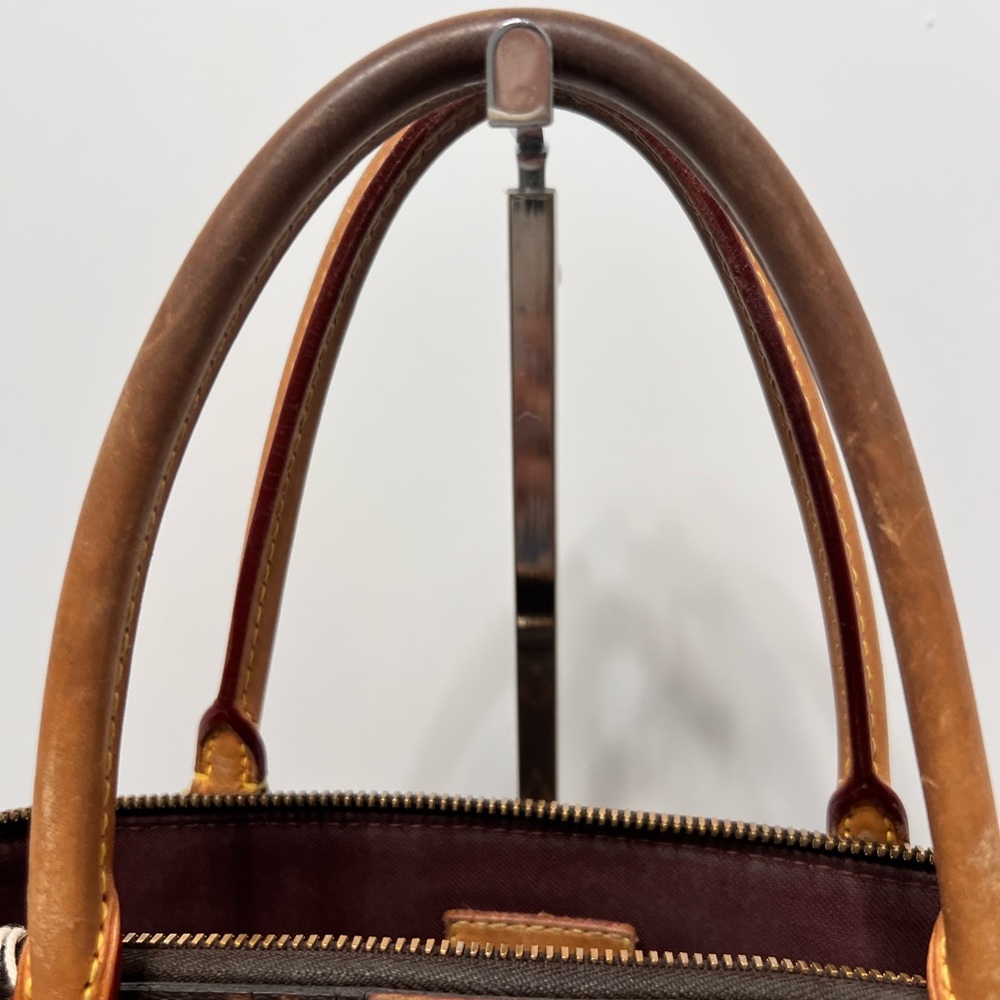 Louis Vuitton Turenne MM - Picture 8 of 16